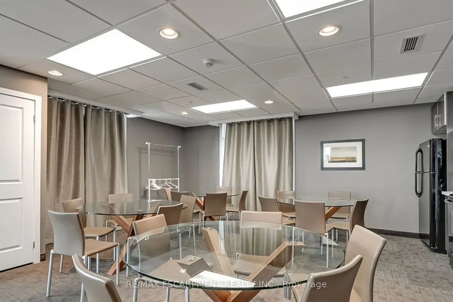 Additional image 19 of 5020 Corporate Drive 302