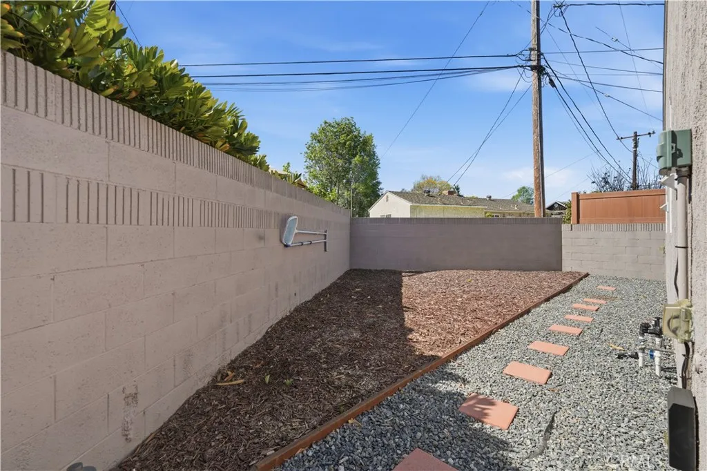 Additional image 55 of 5640 E Parkcrest St, Long Beach, CA 90808