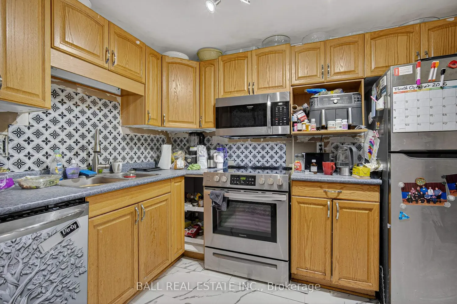 Additional image 6 of 2131 Walker Avenue