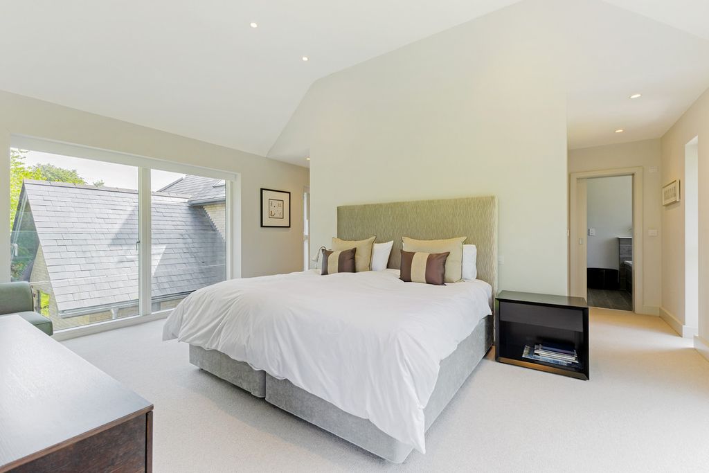 Additional image 14 of 6 bed detached house to rentCotswold Road, Oxford OX2