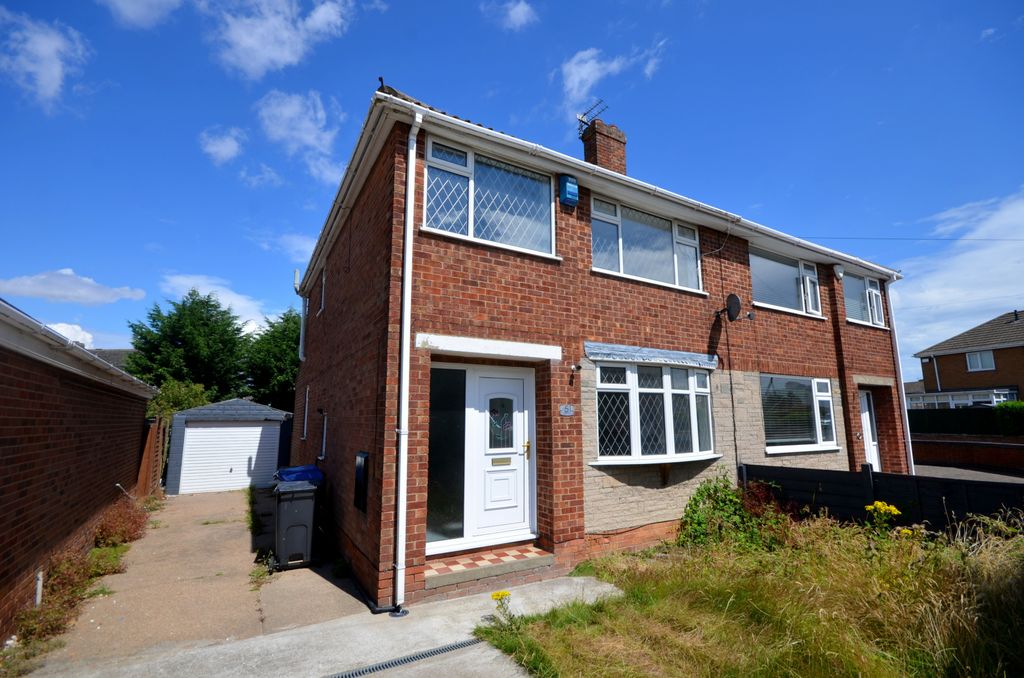 3 bed semi-detached house to rentMiddlethorpe Road, Cleethorpes DN35