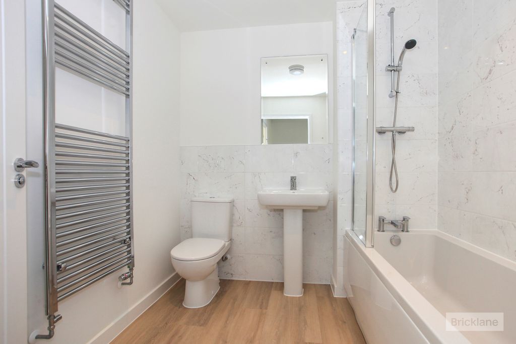 Additional image 5 of 4 bed property to rentStonemason Way, Peterborough PE4
