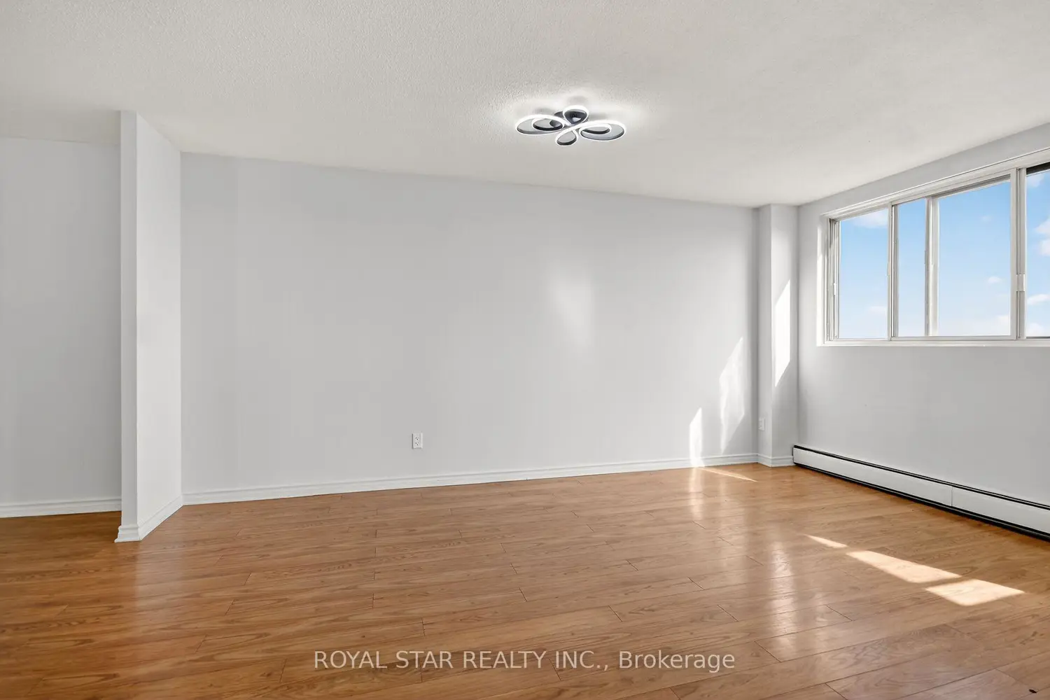 Additional image 17 of 2650 Southvale Crescent 414