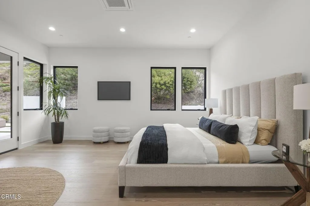 Additional image 31 of 259 Via Pasito, Ventura, CA 93003