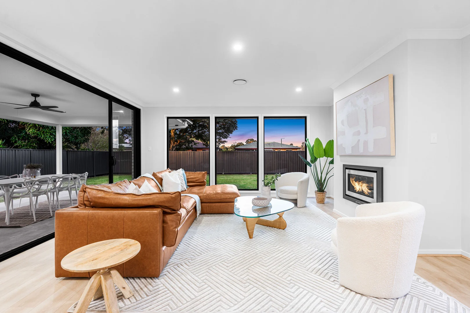 Additional image 5 of 54 Regent Street, Wynnum West QLD 4178