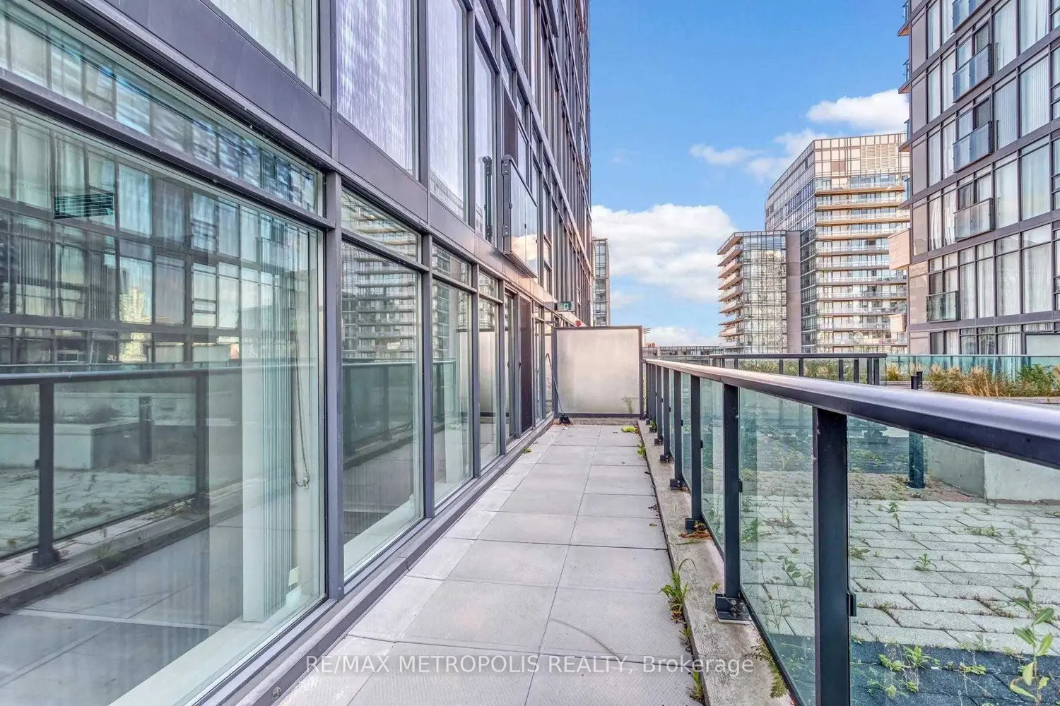 Additional image 19 of 36 Lisgar Street 712E