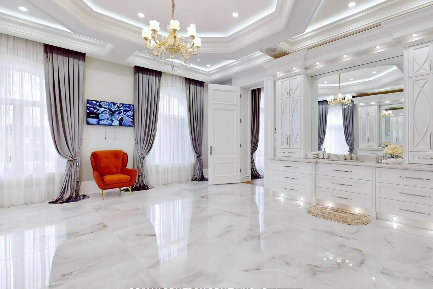 Additional image 16 of 14358 Bathurst Street