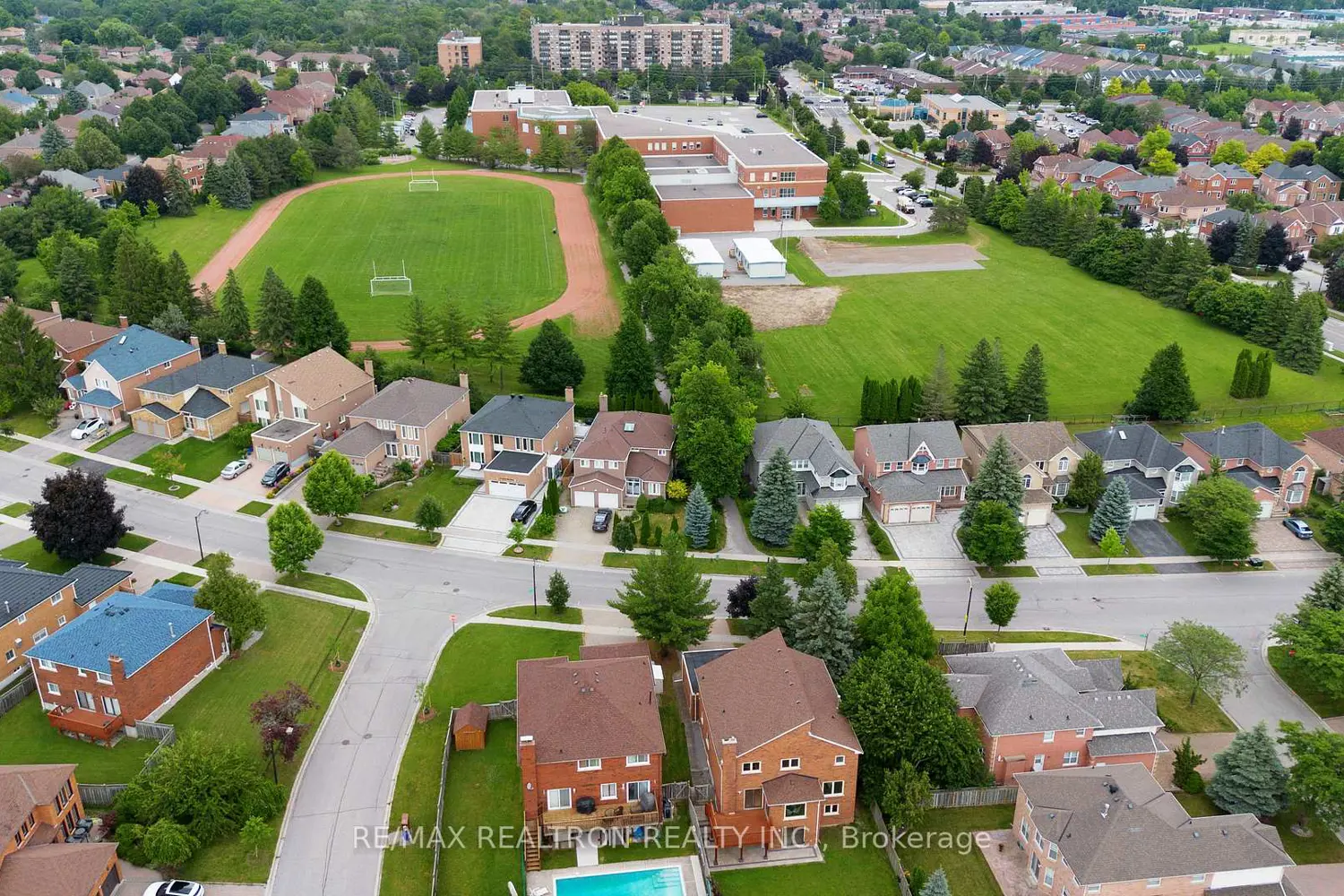 Additional image 20 of 54 Central Park Drive