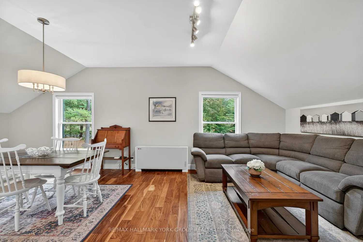 Additional image 9 of 553 St John's Side Road