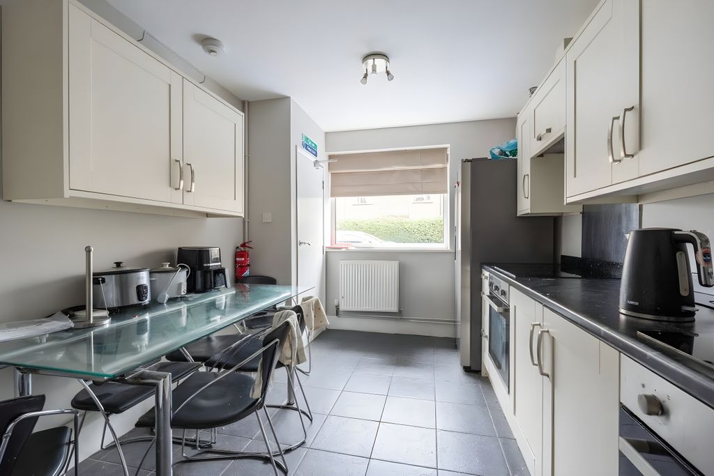 Additional image 5 of 6 bed property to rentScarnell Road, Norwich NR5