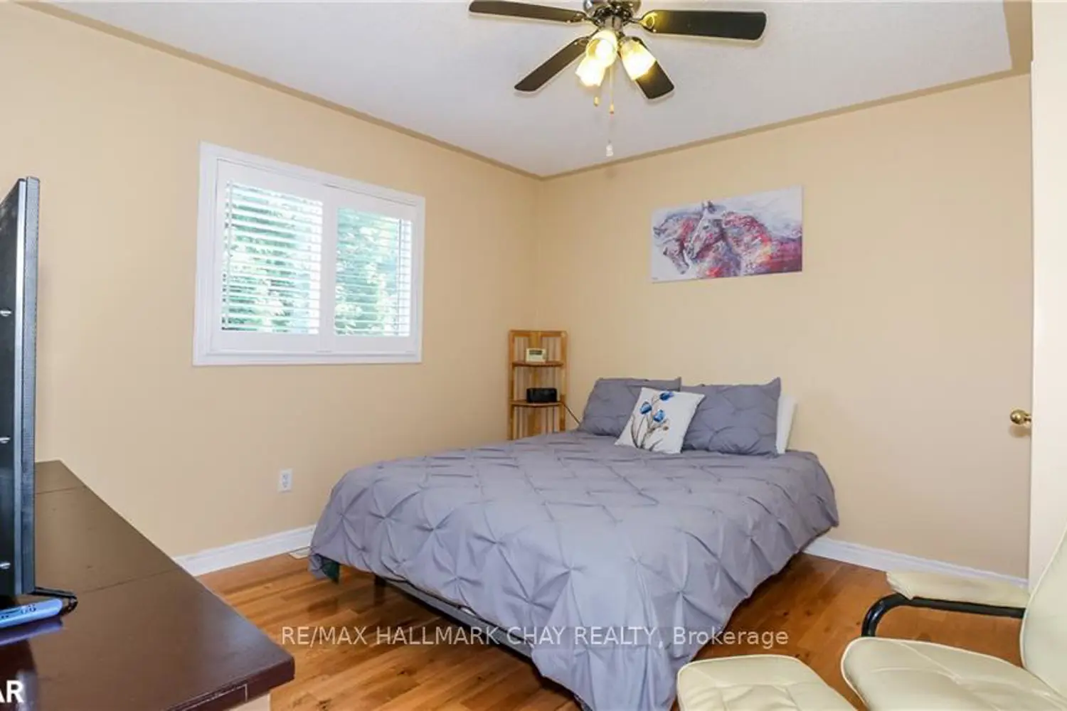 Additional image 9 of 14 Gold Park Gate