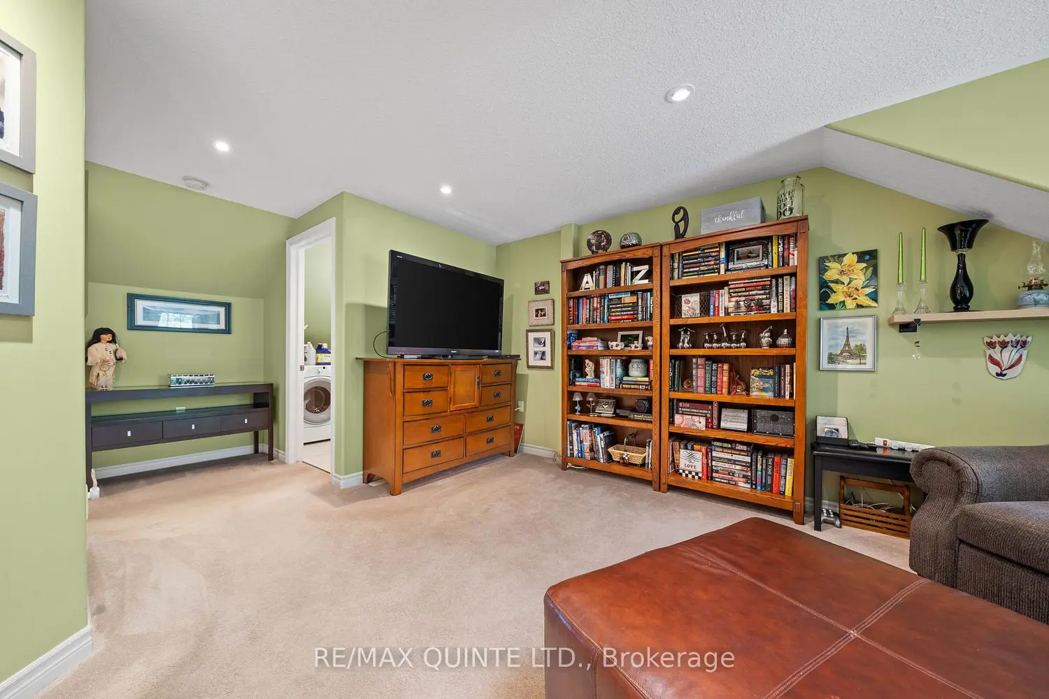 Additional image 13 of 24 Gracefield Lane