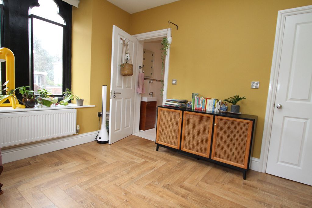 Additional image 10 of 2 bed flat to rentLower Linden Road, Clevedon BS21