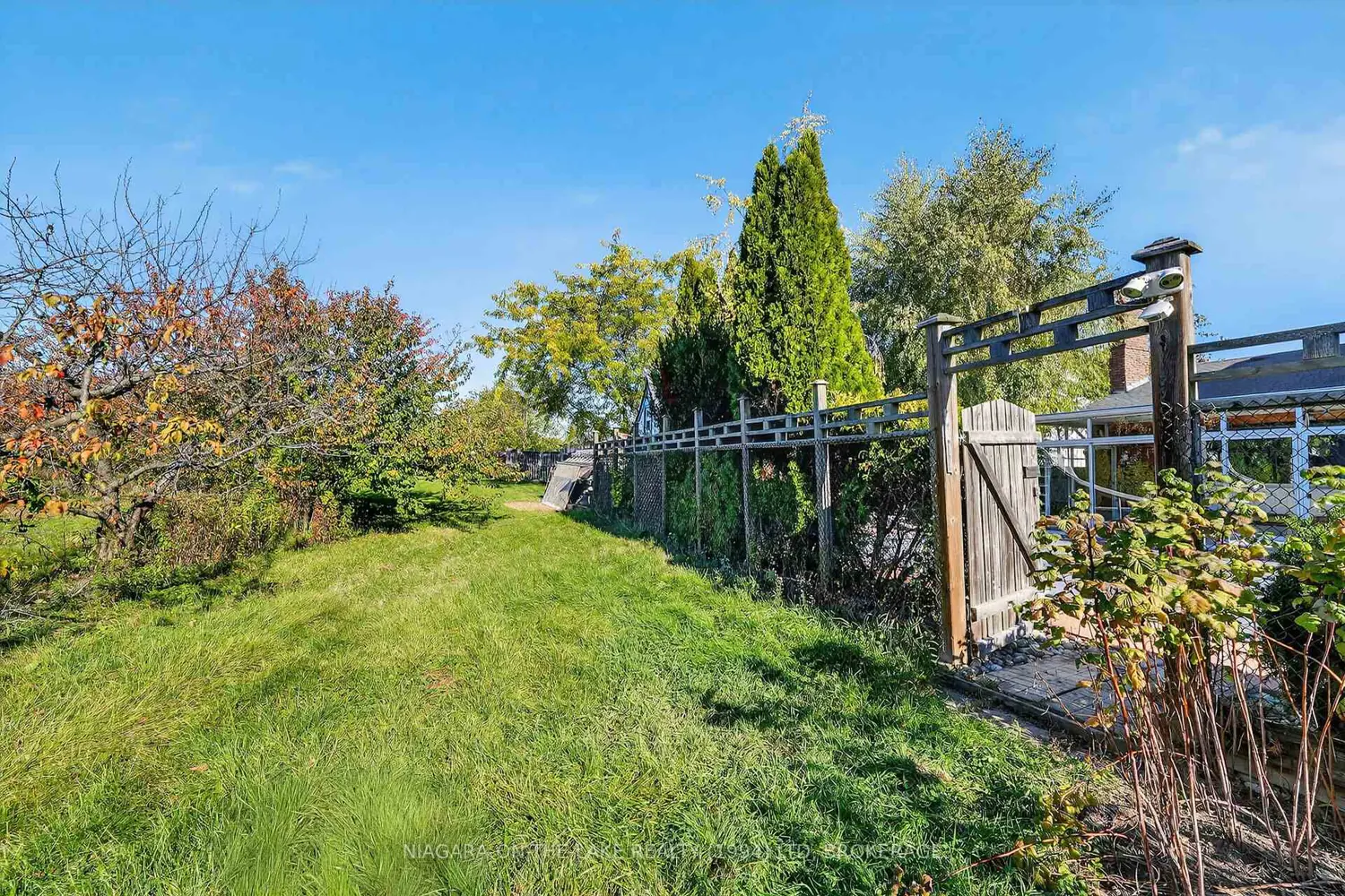 Additional image 18 of 21 Garrison Village Drive