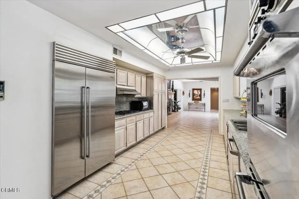 Additional image 28 of 4959 Brewster Drive, Los Angeles, CA 91356