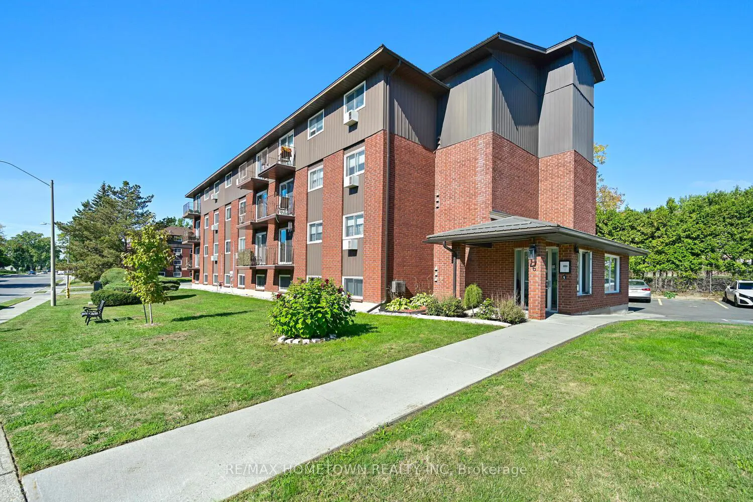 6 Charlotte Place 17