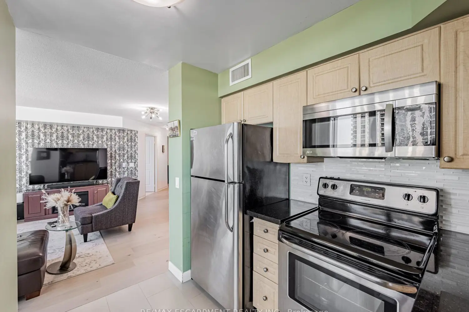 Additional image 6 of 235 Sherway Gardens Road 1110