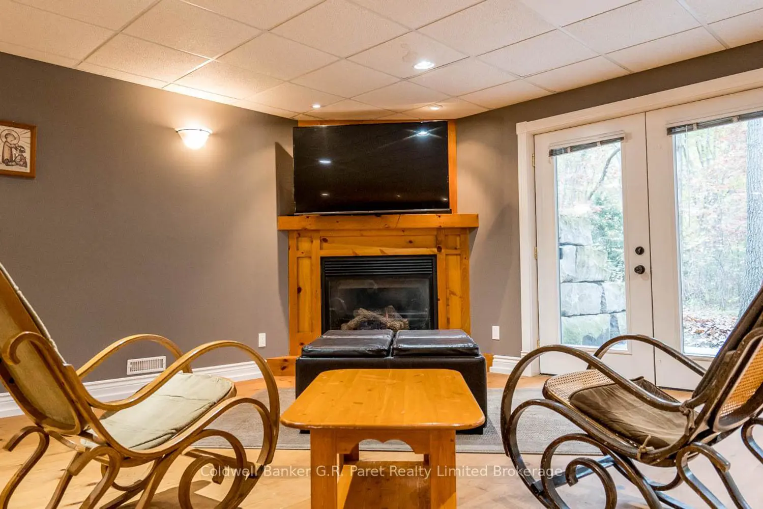 Additional image 10 of 9862 Lakeshore Drive