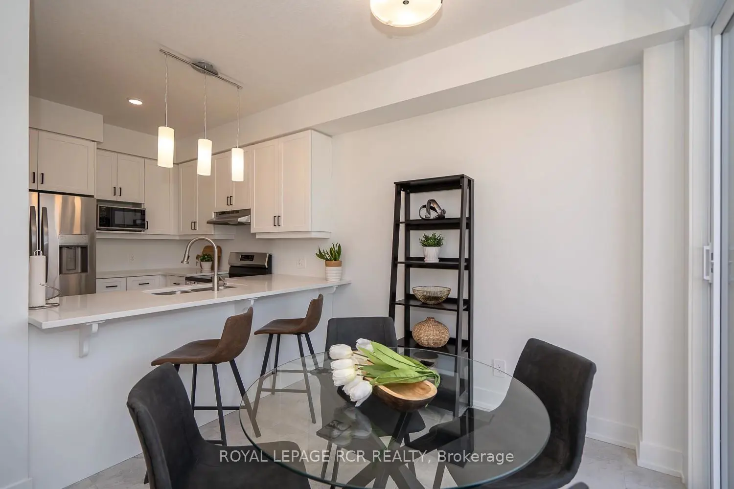 Additional image 6 of 690 Broadway Avenue 12