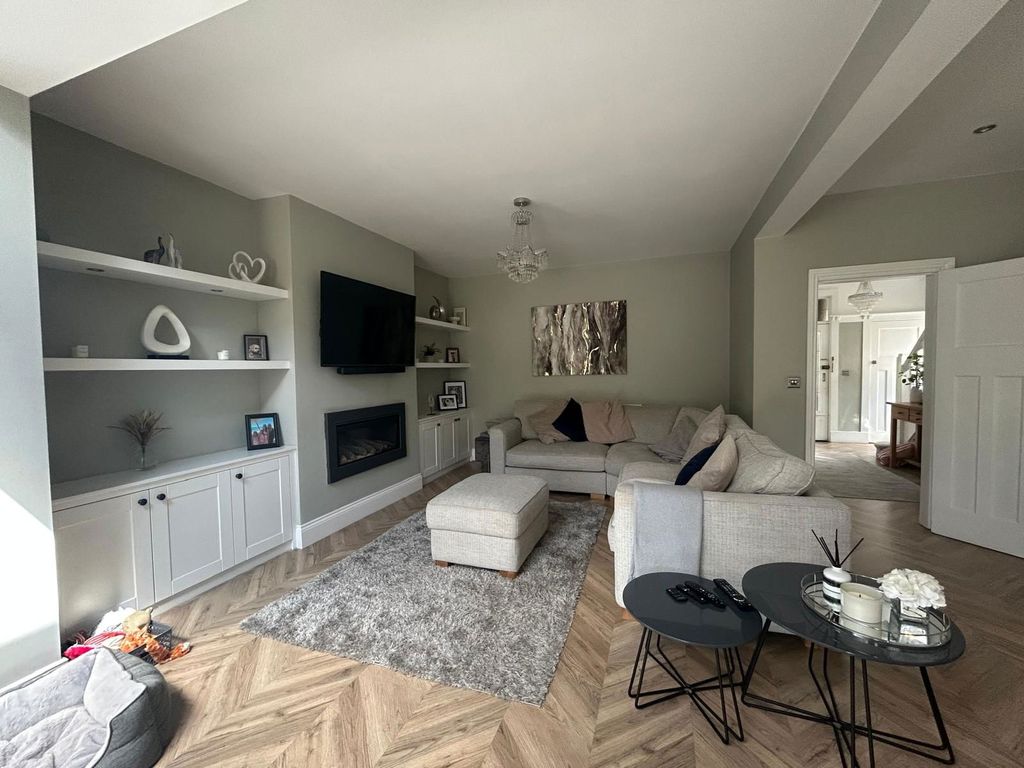 Additional image 3 of 4 bed semi-detached house to rentOpen Golf 2026 - Dunbar Crescent, Birkdale PR8