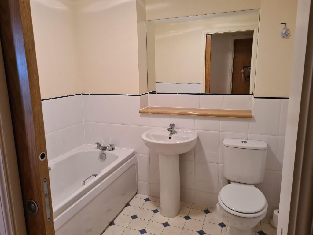 Additional image 4 of 2 bed flat to rentWilson Street, Largs, North Ayrshire KA30