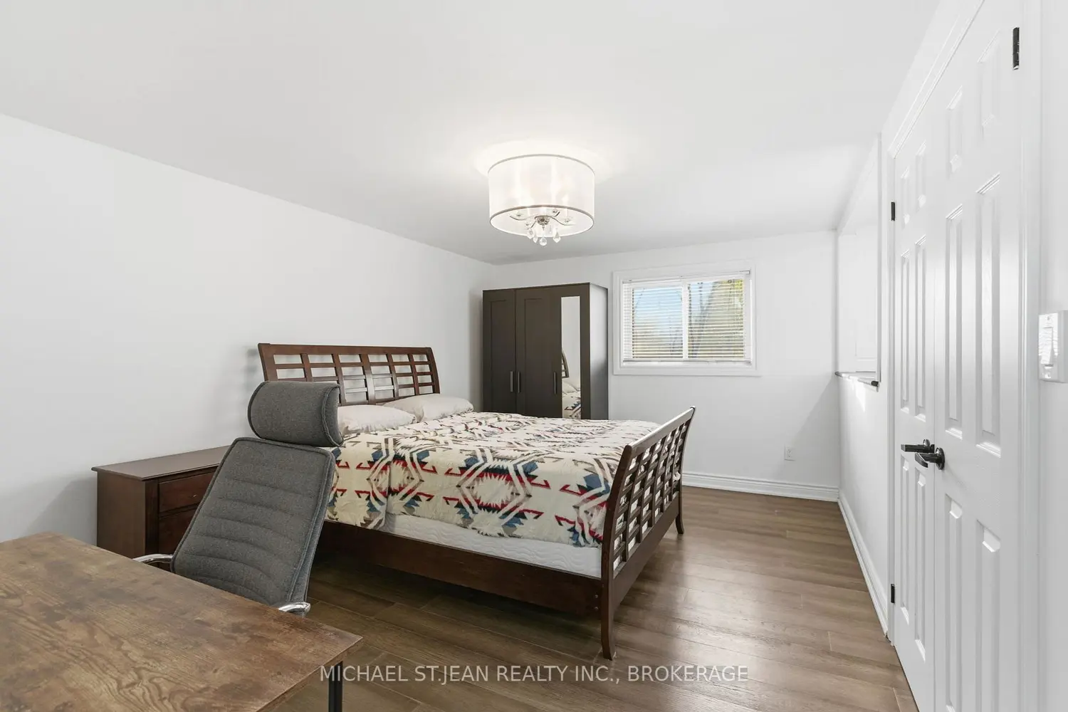 Additional image 6 of 1576 Woodburn Road