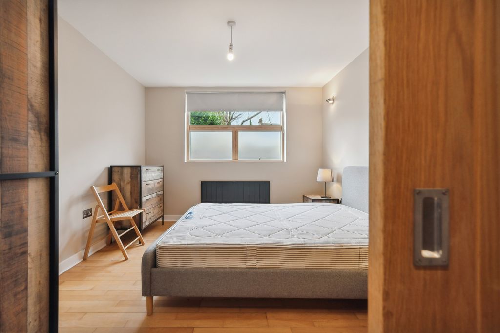 Additional image 13 of 1 bed mews to rentLansdowne Crescent Lane, Kelvinbridge, Glasgow G20