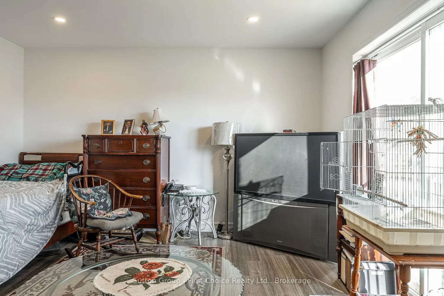 Additional image 13 of 100 Gordon Street 201