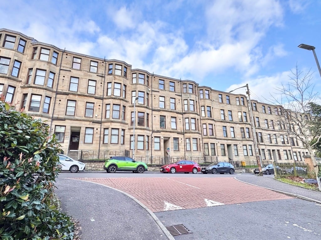 2 Bed Flat, Murano Street, G20, N1 7GU
