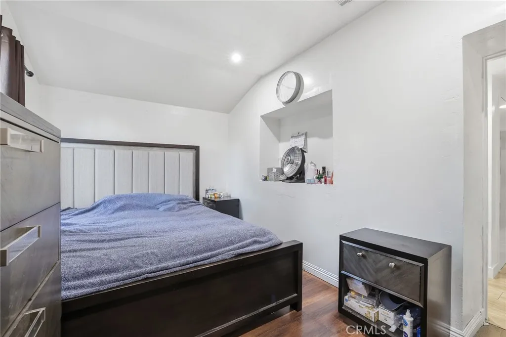 Additional image 59 of 10418 Samoa Avenue, Tujunga, CA 91042