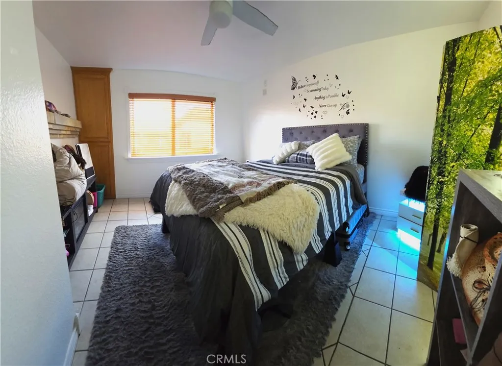 Additional image 10 of 27657 Ironstone Drive Unit 2, Canyon Country, CA 91387