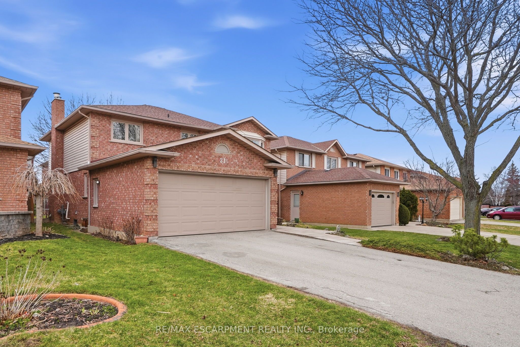 Additional image 2 of 31 Republic Avenue, Hamilton, ON, L9B 2G6