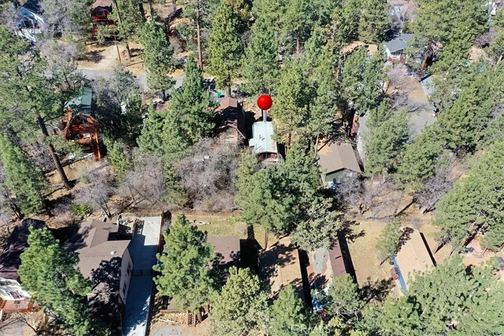 Additional image 54 of 813 Cedar Lane, Sugarloaf, CA 92386