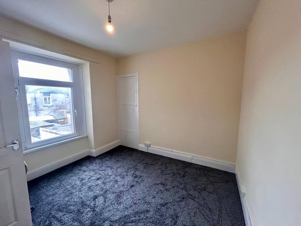 Additional image 12 of 4 bed terraced house to rentTydraw Street, Port Talbot SA13