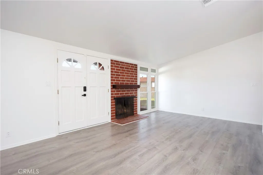 Additional image 31 of 1049 N Macneil St, San Fernando, CA 91340