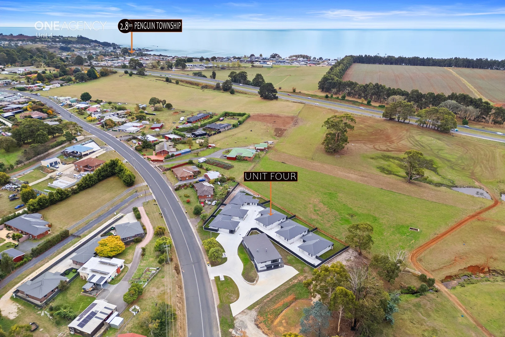 Additional image 3 of 4 & 5/143 South Road, Penguin TAS 7316