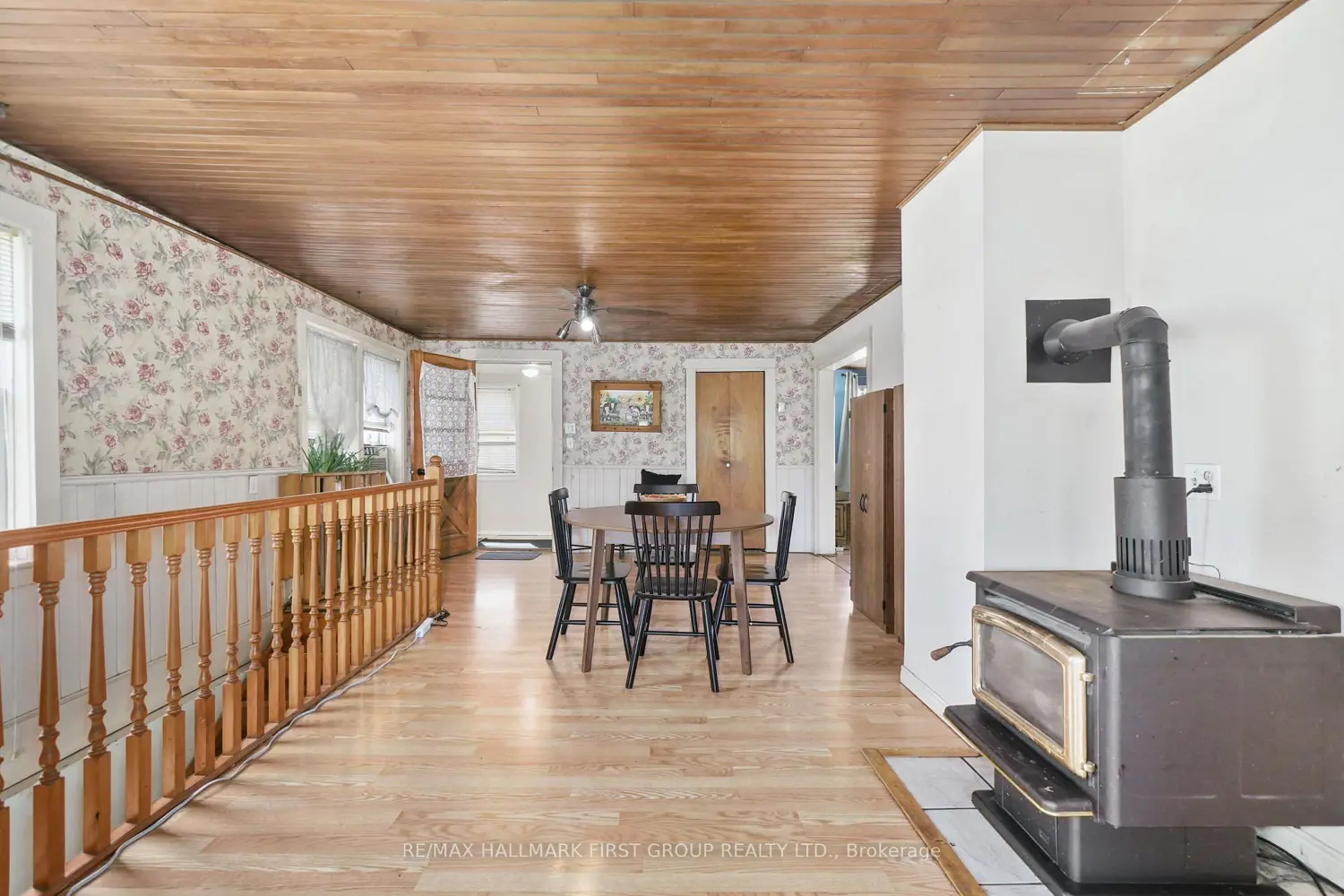 19 Halstead Road photo 5