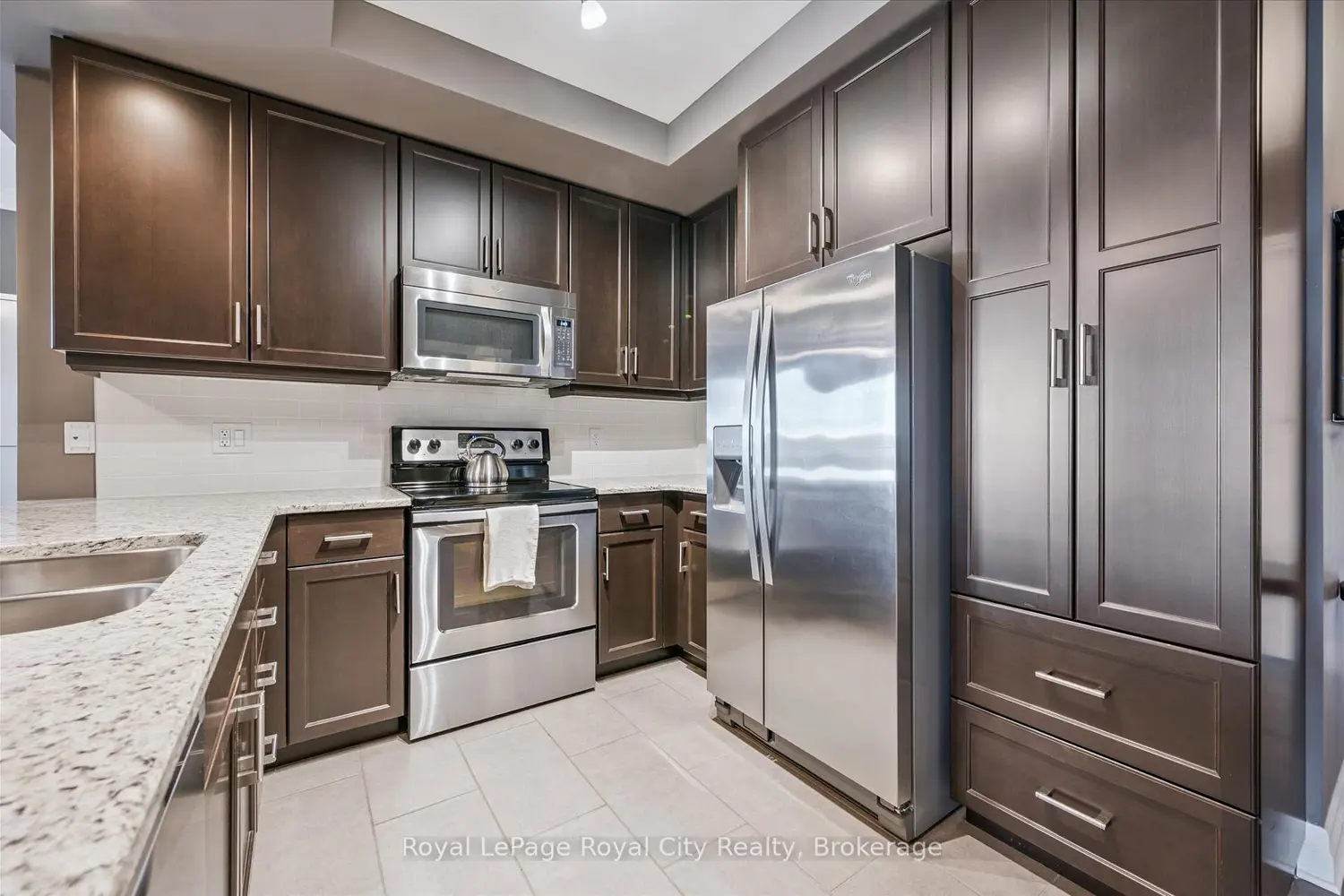 Additional image 5 of 160 Macdonell Street 606