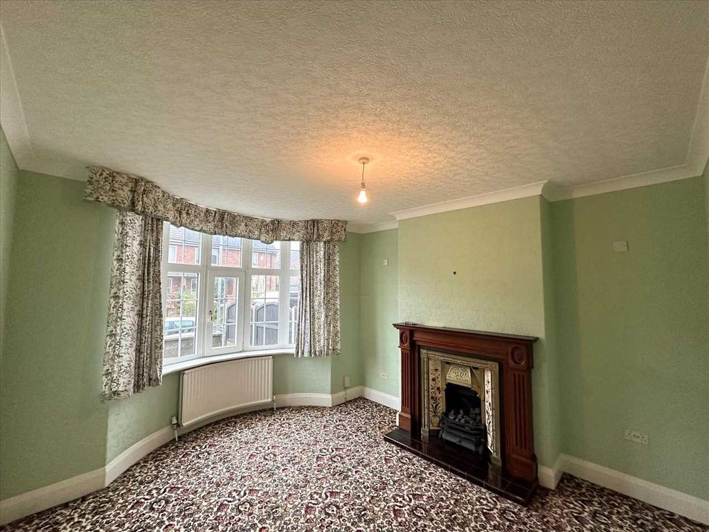 Additional image 3 of 3 bed semi-detached house to rentNewland Drive, Scunthorpe DN15