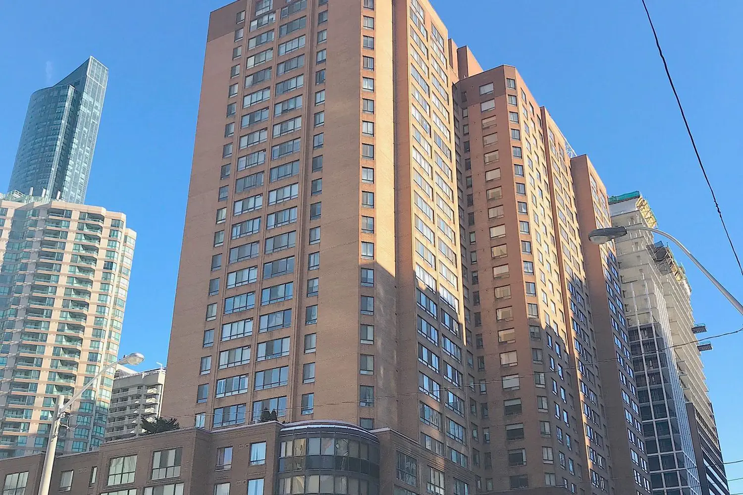 633 Bay Street 511