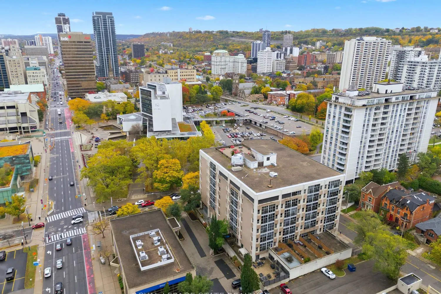 Additional image 19 of 66 Bay Street Ph10