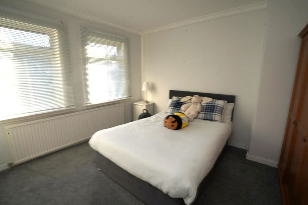 Additional image 8 of 3 bed terraced house to rentBurns Crescent, Harthill, Shotts ML7