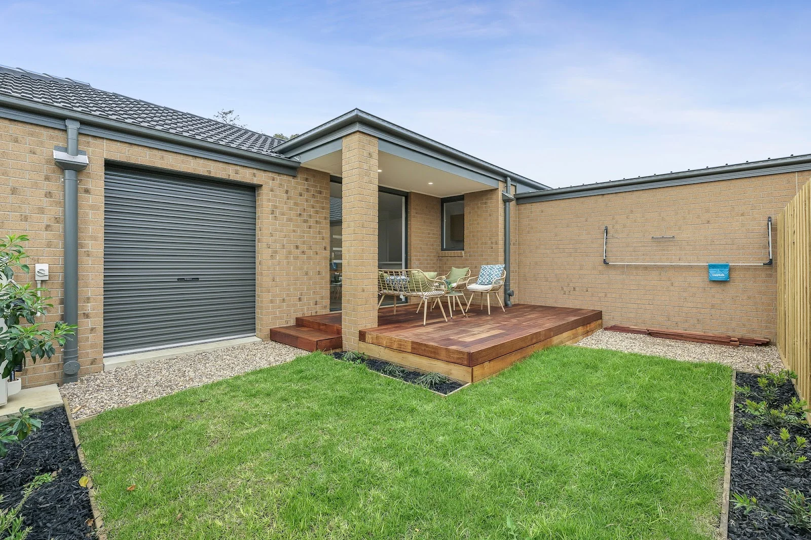 Additional image 18 of U1 & U2/18 Cullis Parade, Bayswater VIC 3153