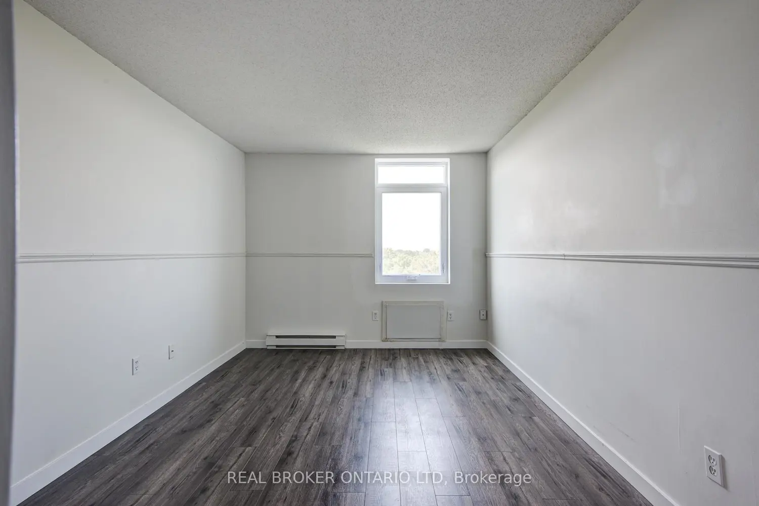 Additional image 4 of 45 Pond Mills Road 803