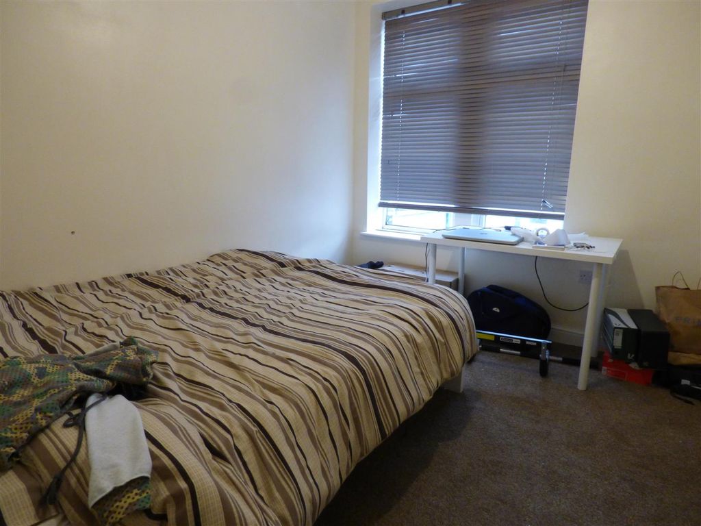Additional image 9 of 4 bed flat to rentNoel Street, Leicester LE3