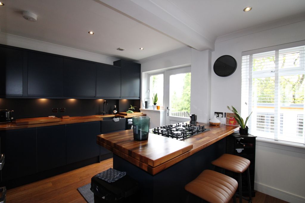 Additional image 5 of 3 bed terraced house to rentBrodie Park Crescent, Paisley PA2