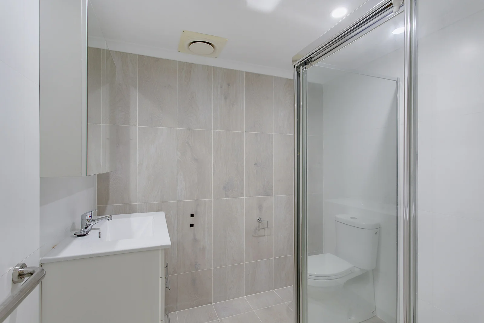 Additional image 3 of 310/79 Cabbage Tree Road, Bayview NSW 2104