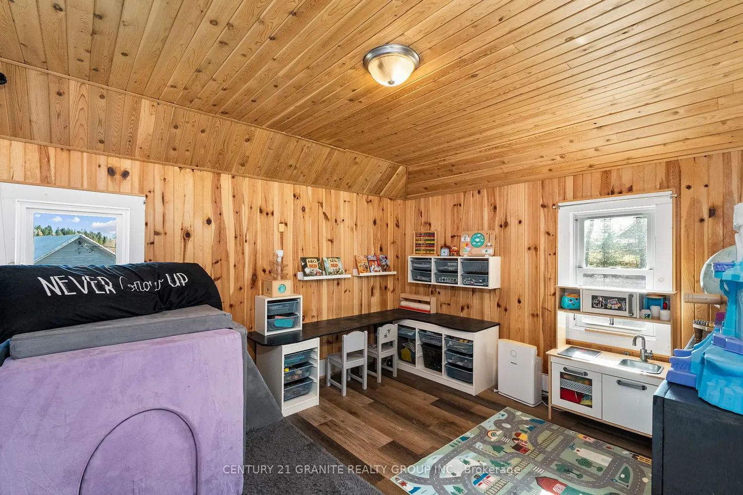 Additional image 10 of 993 Detlor Road