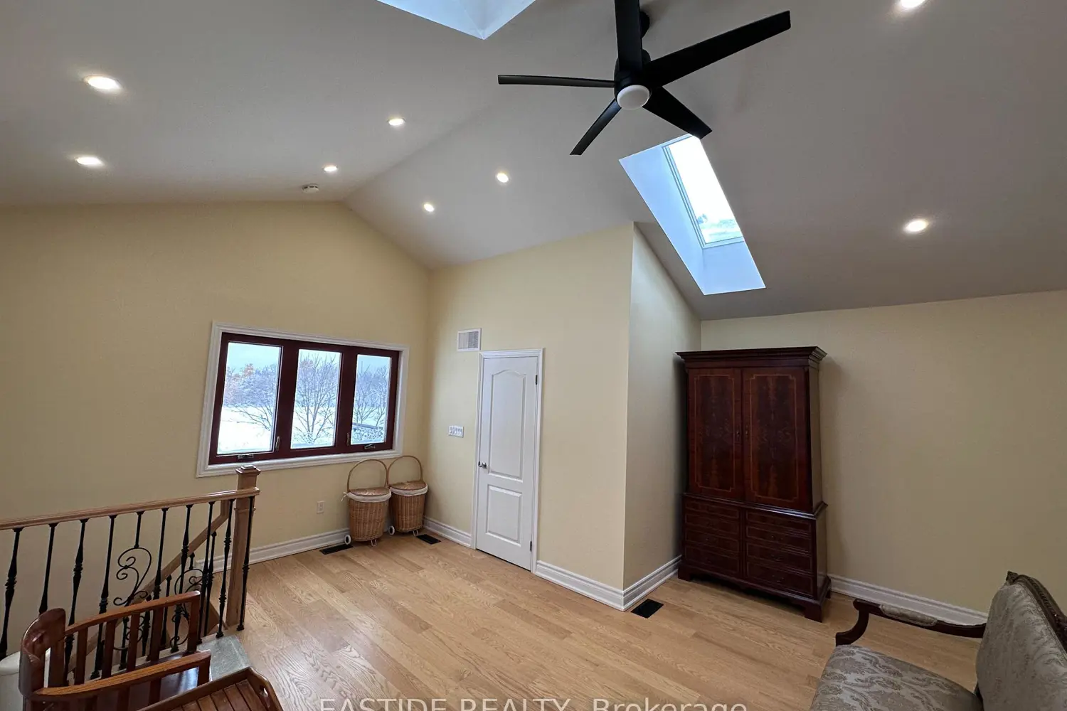 Additional image 16 of 5255 Philp Road