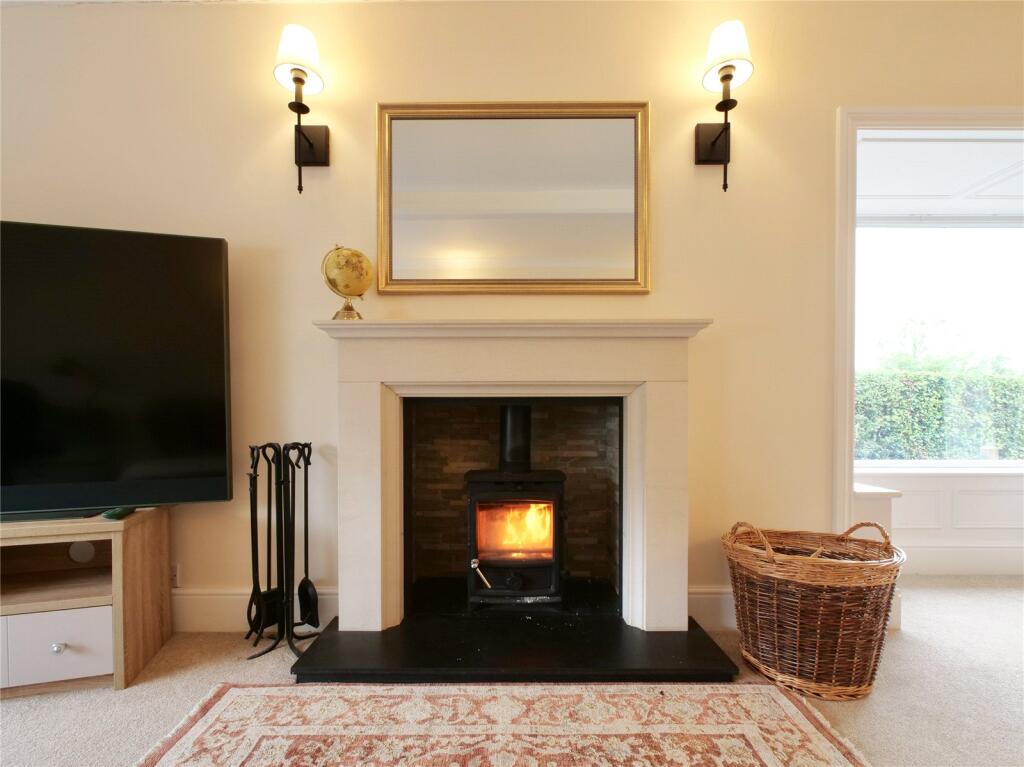 Additional image 24 of Three-bedroom Detached Bungalow, Holcombe